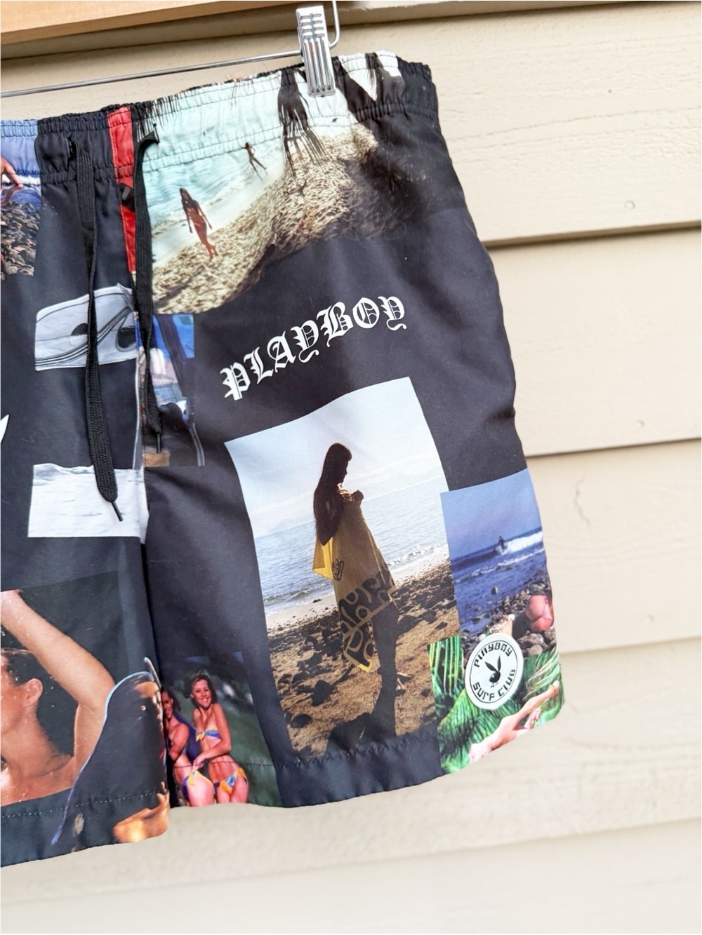 PLAYBOY Black Multicolor Collage Beach Print Swim Shorts L - Picture 3 of 9